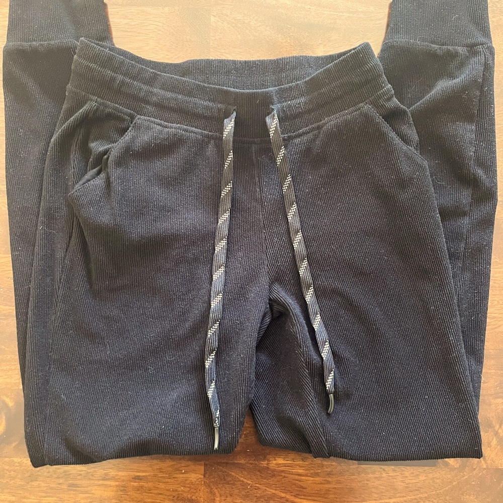 Unisex XS black corduroy joggers with elasticated waist and drawstring